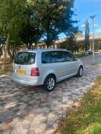 Volkswagen Touran 7 personen 1.4 TSI 103KW 2007 Grijs, Auto's, Voorwielaandrijving, Euro 5, 4 cilinders, 7 stoelen