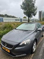 Volvo V40 D2 1.6 Powershift 2014 Grijs—215d-km, Auto's, Volvo, 4 cilinders, 700 kg, Particulier, 1560 cc
