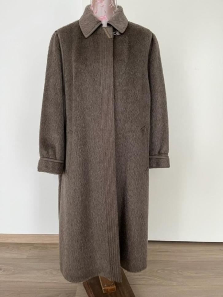 Wollen jas van Delmod, mtL, taupe beige,zgan, Kleding | Dames, Jassen | Winter, Zo goed als nieuw, Beige, Verzenden