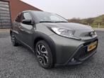 Toyota Aygo X 1.0 VVT-I MT PULSE | CAMERA | STOELVERW. | CA, Auto's, Stof, Gebruikt, Zwart, Met garantie (alle)