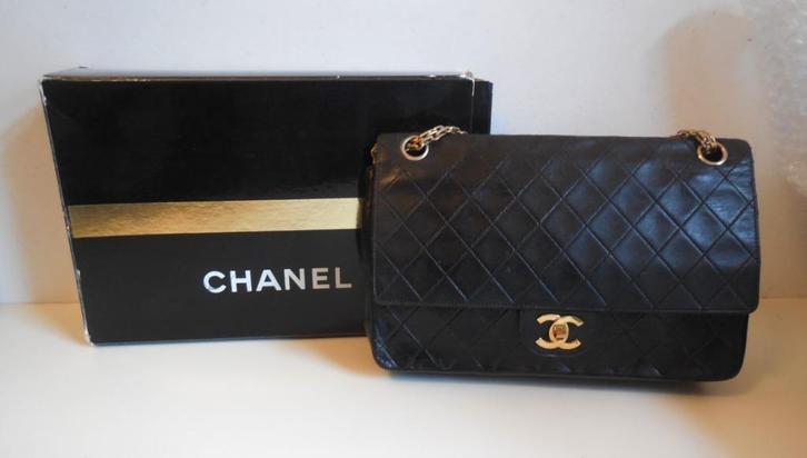 CHANEL zwarte vintage double flap bag met doos en dustbag, Sieraden, Tassen en Uiterlijk, Tassen | Damestassen, Gebruikt, Schoudertasje