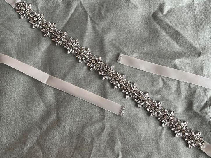 Nieuwe strass riem een echte bling bling, Kleding | Dames, Trouwkleding en Trouwaccessoires, Nieuw, Accessoires, Overige kleuren