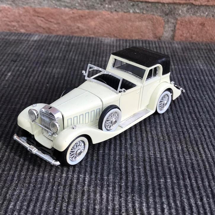 1:43 RIO HISPANO SUIZA ……….. 4,50, Hobby en Vrije tijd, Modelauto's | 1:43, Gebruikt, Auto, Overige merken, Ophalen of Verzenden