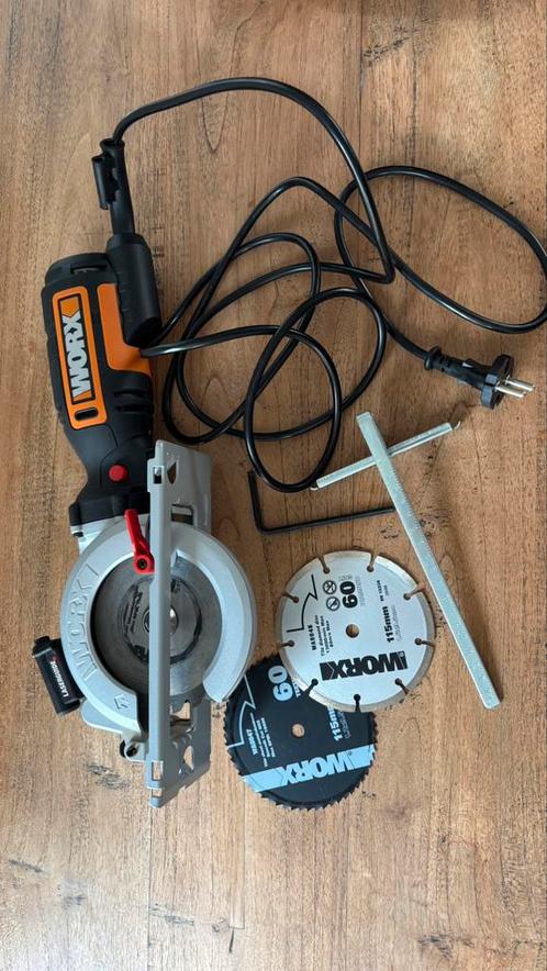 Worx handcirkelzaag 710W WX427 - Zo goed als nieuw, Doe-het-zelf en Verbouw, Gereedschap | Zaagmachines, Zo goed als nieuw, Cirkelzaag