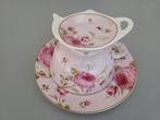 Roze brede theekop + theetipje met rozen-/ bloemenmotief, Ophalen of Verzenden, Overige stijlen, Kop(pen) en/of Schotel(s)