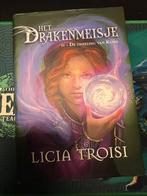 Licia Troisi - De tweeling van Kuma, Boeken, Ophalen of Verzenden, Zo goed als nieuw, Licia Troisi