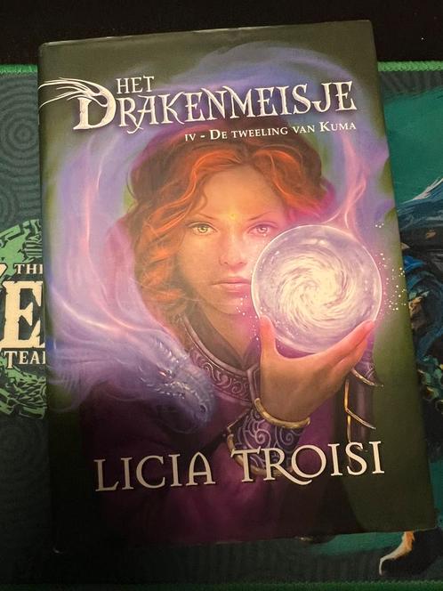 Licia Troisi - De tweeling van Kuma, Boeken, Kinderboeken | Jeugd | 10 tot 12 jaar, Zo goed als nieuw, Ophalen of Verzenden