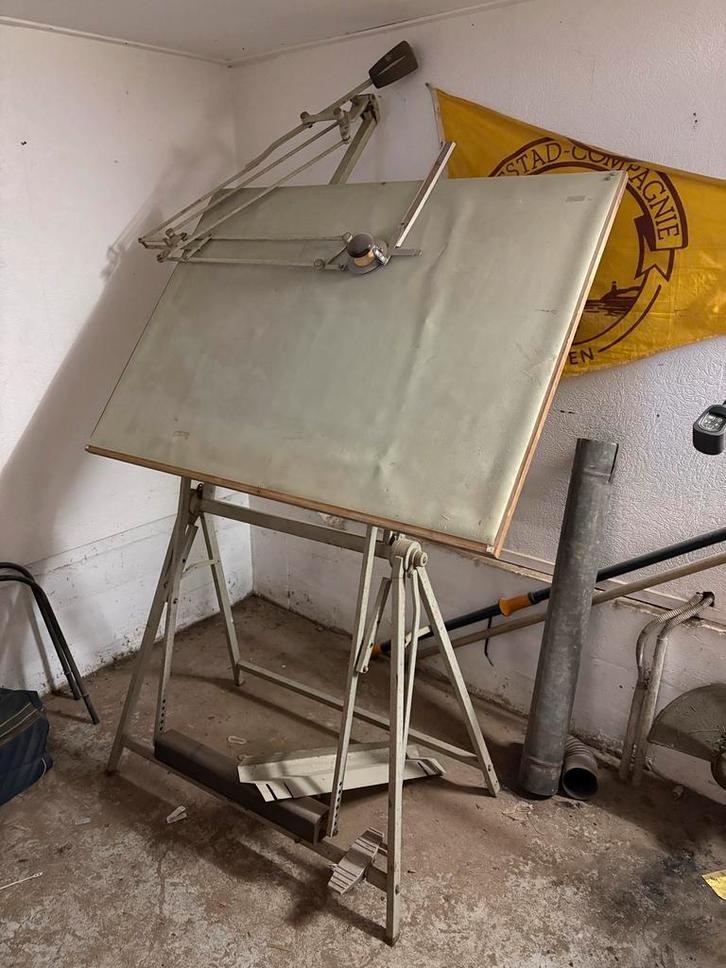 Tekentafel voor architecten, Doe-het-zelf en Verbouw, Tekentafels, Gebruikt, Ophalen