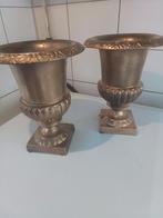 2 Gietijzeren Louvre Vazen - Goudkleurig - 25 cm, Overige materialen, Gebruikt, Geel, Ophalen of Verzenden