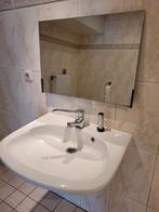 Wasbak + spiegel kantelbaar geschik voor rolstoelers, Huis en Inrichting, Badkamer | Badkamermeubels, Zo goed als nieuw, Ophalen