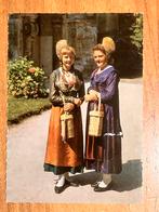 Wachauerinnen - Trachten. Wachau, Oostenrijk. 1972, Verzamelen, Ansichtkaarten | Buitenland, Ophalen of Verzenden, 1960 tot 1980