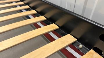 IKEA SAGSTUA metalen bedframe – 140  200 cm – compleet - afbeelding 9