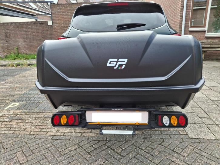 TE HUUR: Trekhaakkoffer, Auto diversen, Dakkoffers, Zo goed als nieuw, Ophalen