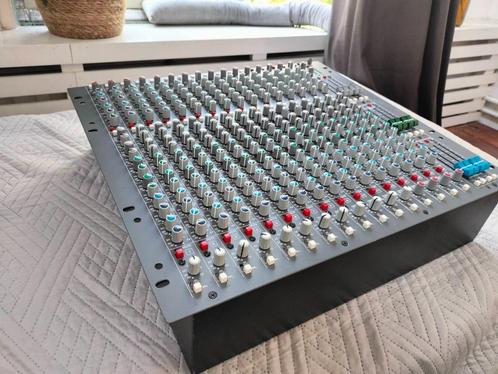 Crest X20RM mengpaneel, Muziek en Instrumenten, Mengpanelen, Zo goed als nieuw, 10 tot 20 kanalen, Ophalen of Verzenden