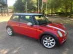 Mini 1.6 16V Cooper 2004 Rood, Auto's, Mini, Voorwielaandrijving, 15 km/l, 4 cilinders, 4 stoelen