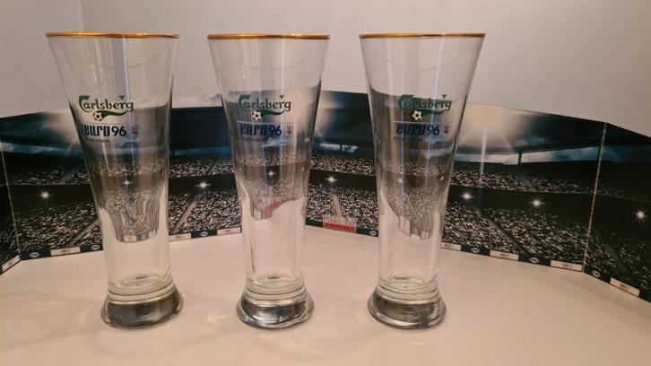 Carlsberg Uefa Euro 1996 Bierglazen - Set van 3, Verzamelen, Glas en Borrelglaasjes, Zo goed als nieuw, Bierglas, Ophalen