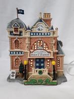 Lemax 85654 east st police station jaar 2008. (Mist puntje v, Ophalen of Verzenden, Zo goed als nieuw