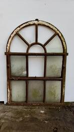 Antiek gietijzeren boograam – 100 x 70 cm (raam 2), Doe-het-zelf en Verbouw, Glas en Ramen, Ophalen, Gevelraam of Ruit, Gebruikt