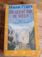 Maggie Furey - De geest van de steen, Ophalen of Verzenden, Zo goed als nieuw, Maggie Furey