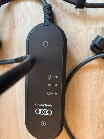 Lader Audi ETron 8V4.971.675.AP - 7,2Kw beschikbaar voor biedingen