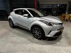 Toyota C-HR 1.8 Hybrid Executive / NL Auto / Dealer Onderhou, Adaptive Cruise Control, Euro 6, 4 cilinders, Leder en Stof