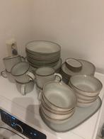 IKEA Servies Set - Compleet, Ophalen of Verzenden, Zo goed als nieuw, Effen, Aardewerk