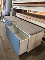 Smastad speelgoedkist / bergkist / kistbankjes met kussens, Ophalen, Zo goed als nieuw