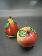 Limoges France vrolijke  Fruit Pillendoosjes - Appel & Peer, Ophalen of Verzenden
