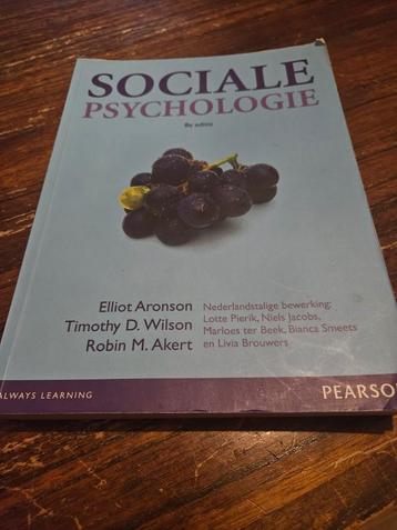 Elliot Aronson - Sociale psychologie beschikbaar voor biedingen