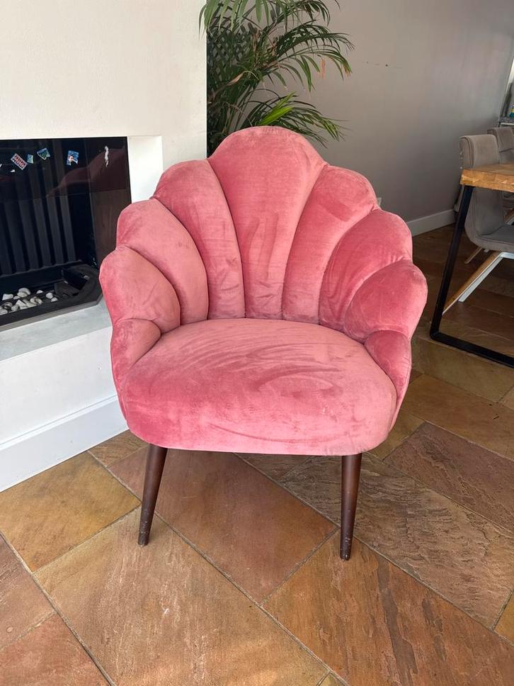 Roze Schelp Fauteuil, Huis en Inrichting, Stoelen, Gebruikt, Eén, Stof, Rood, Ophalen