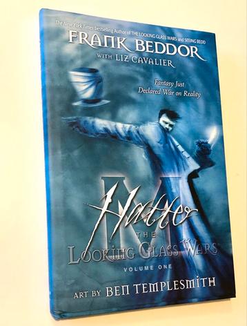 Hatter M Graphic Novels 1 en 2 beschikbaar voor biedingen