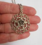 Zilveren verstelbare ketting met Teka roos hanger nr.1062