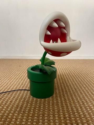 Piranha plant lamp - Super Mario 