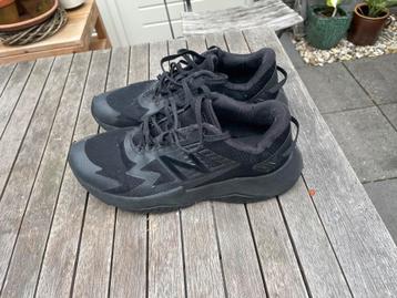 New balance schoenen maat 39 beschikbaar voor biedingen