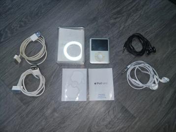 Apple ipod Nano 4GB Zilver beschikbaar voor biedingen