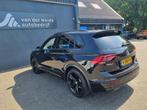 Volkswagen Tiguan 1.5 TSI ACT Highline Business R, Trekhaak, 4 cilinders, Alcantara, Zwart, Origineel Nederlands