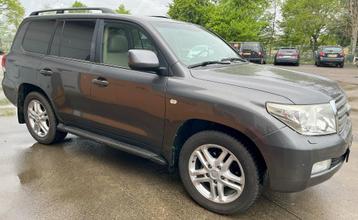 Toyota Landcruiser V8, bj 2011 beschikbaar voor biedingen
