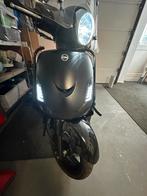 Sym fiddle 2 full option gecustomized geel kenteken, Fietsen en Brommers, Scooters | SYM, Ophalen, Maximaal 45 km/u, Zo goed als nieuw