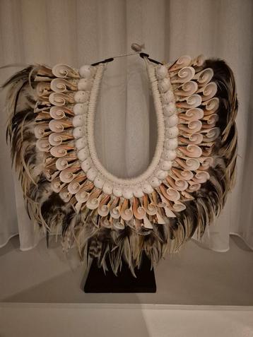 Ibiza Schelpen Ketting op Standaard - Decoratief beschikbaar voor biedingen