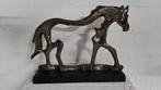 EEN ALUMINIUM SCULPTUUR VAN EEN PAARD / pony, Antiek en Kunst, Kunst | Beelden en Houtsnijwerken, Ophalen of Verzenden