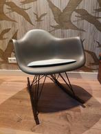 Eames Rar Schommelstoel, Huis en Inrichting, Ophalen of Verzenden, Zo goed als nieuw, Hout, Eén