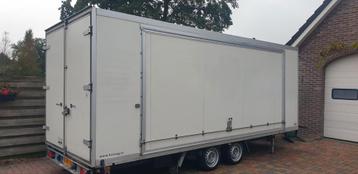 Foodtrailer autoambulance gesloten aanhangers beschikbaar voor biedingen