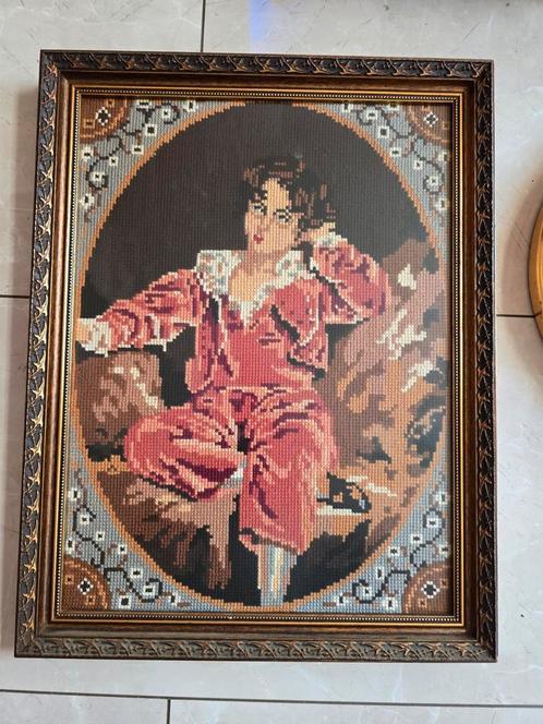 Handgeborduurd Kunstwerk in Lijst, Antiek en Kunst, Antiek | Kleden en Textiel, Ophalen
