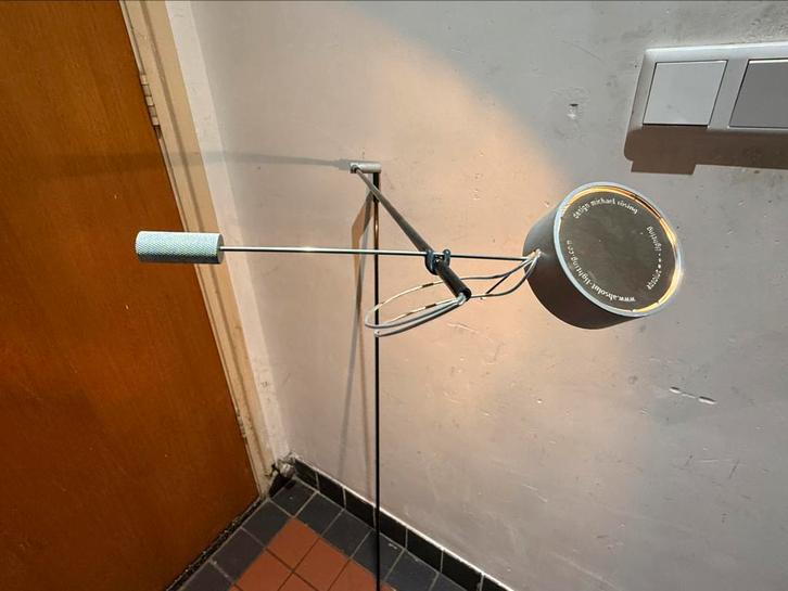 absolut lighting balance vloerlamp – design michael rösing, Huis en Inrichting, Lampen | Vloerlampen, Zo goed als nieuw, Ophalen of Verzenden