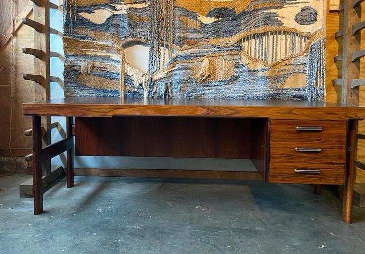 Vintage palissander Deens design bureau Arne Vodder ,Sibast., Huis en Inrichting, Bureaus, Gebruikt, Ophalen