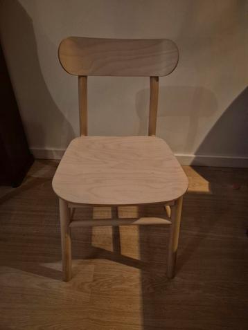 Leuke z.g.a.n. IKEA stoel merk Rönningen beschikbaar voor biedingen