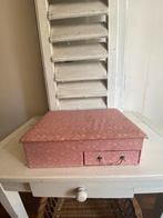 Leuke oude roze stoffen naaidoos, Ophalen of Verzenden