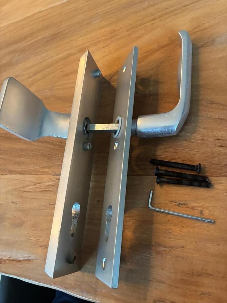 Deurbeslag Buva PC92, Doe-het-zelf en Verbouw, Hang- en Sluitwerk, Zo goed als nieuw, Klink of Kruk, Overige materialen, Ophalen of Verzenden