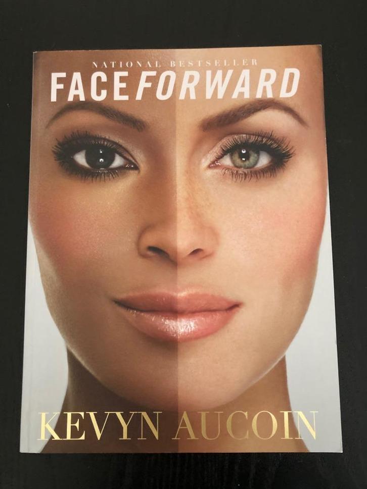 Kevyn Aucoin Face Foreward make-up boek, Boeken, Mode, Nieuw, Make-up en Cosmetica, Ophalen of Verzenden