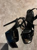 SAINT LAURENT hakken lakleer maat 39 origineel zgan, Kleding | Dames, Zwart, Saint Laurent, Ophalen of Verzenden, Zo goed als nieuw